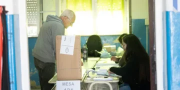 Elecciones: cuál es la multa por no votar y una alerta por la estafa que circula