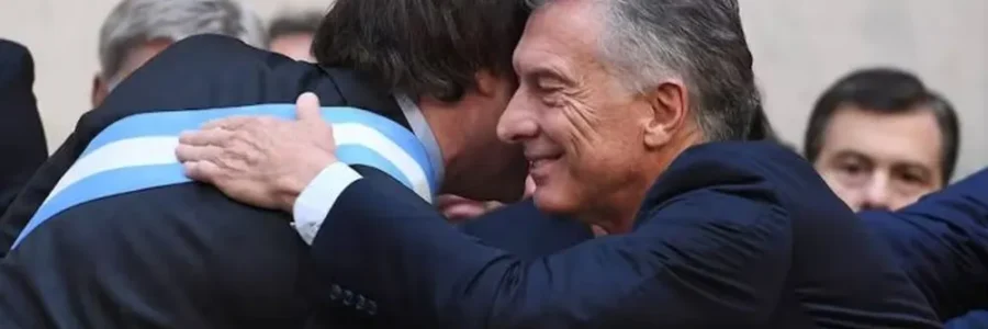 mauricio-macri-saluda-javier-milei