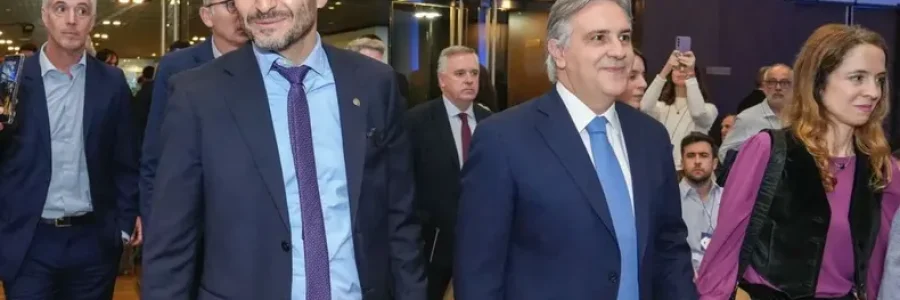 maximiliano-pullaro-y-martin-llaryora